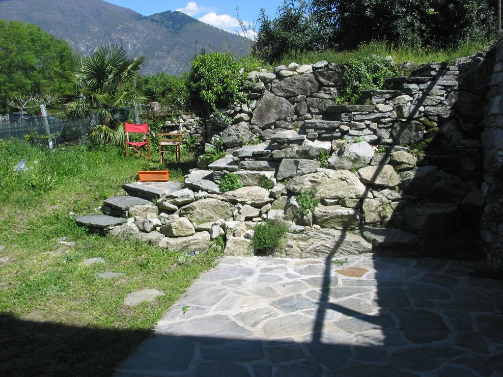 Appartamento Casa In Koenigs Garten Intragna Esterno foto